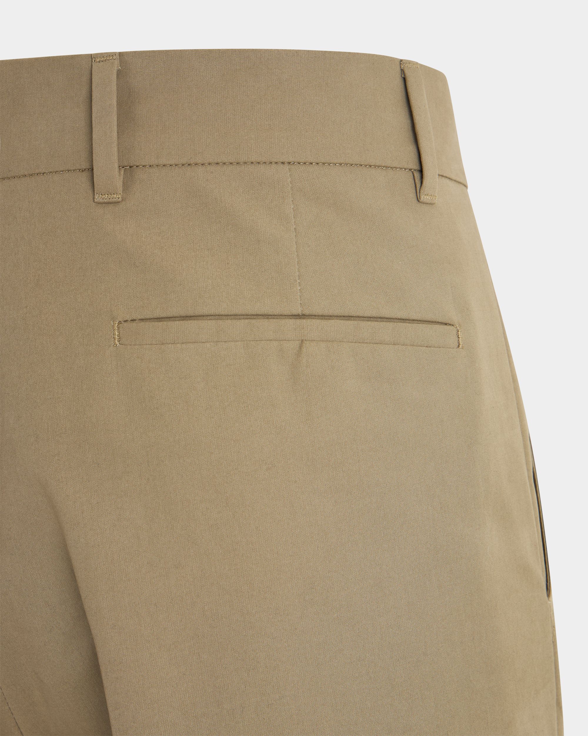 Bally Global - Pantalón chino de algodón en beige claro - Beige