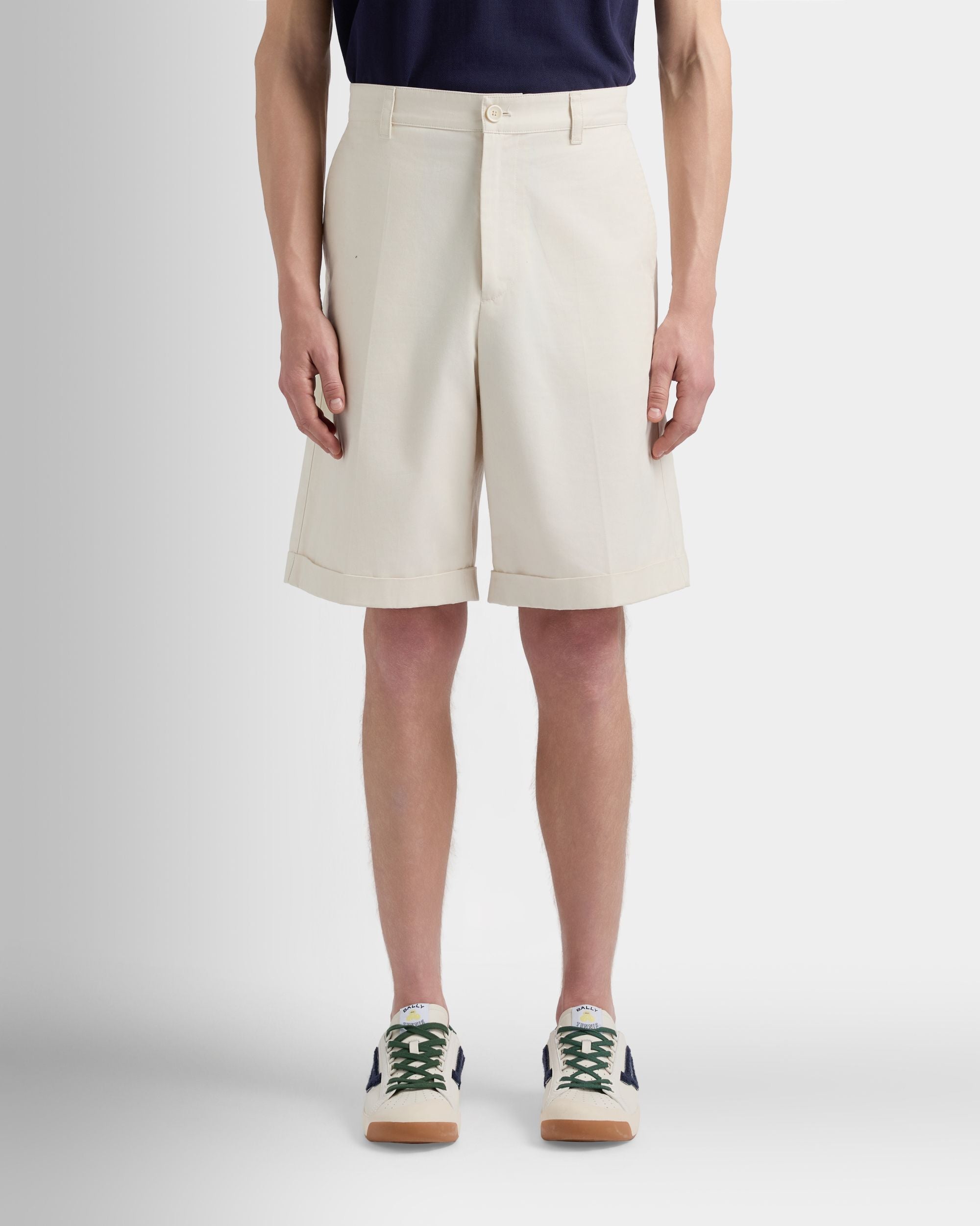 Bally Global - Short de la collection Tennis en coton ivoire - Blanc